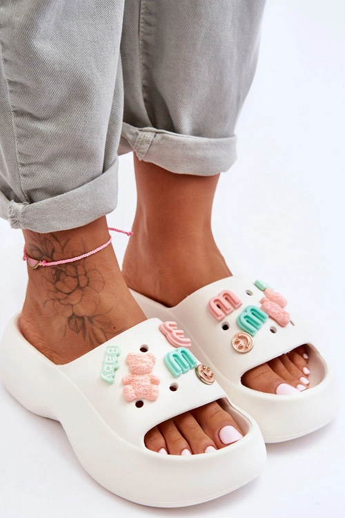 Miękkie Damskie Piankowe Klapki Z Ozdobami Białe Lorie