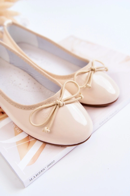 Lakierowane Dziecięce Balerinki Z Kokardką Beżowe Cassie