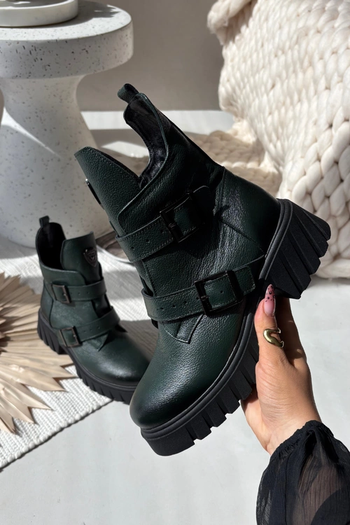 Skórzane Ocieplane Botki Damskie Z Klamrami I Ozdobnym Detalem Zazoo 60482 Ciemnozielone