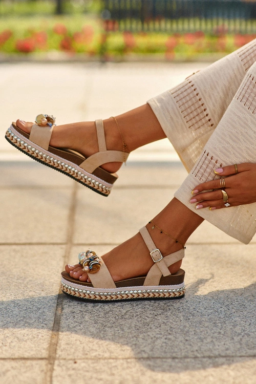 Sandały Damskie Na Koturnie I Platformie Z Ozdobami S.Barski HY056 Beżowe