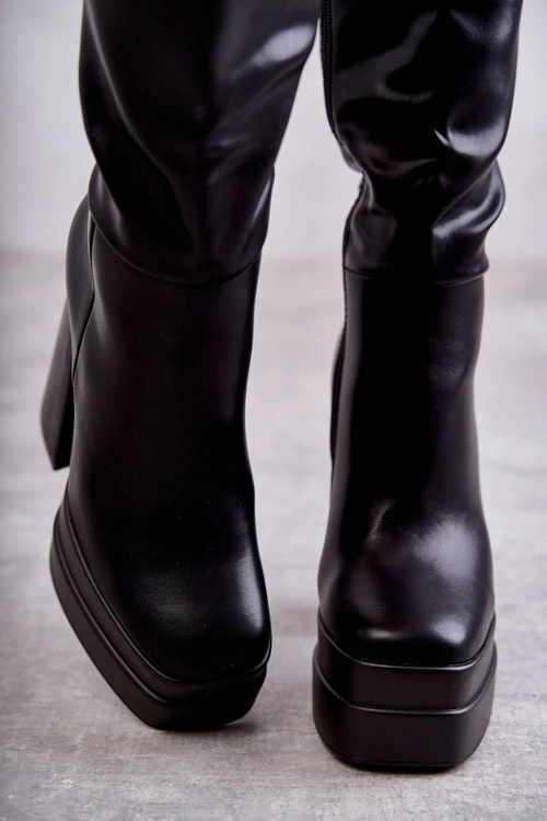 Modne Skórzane Kozaki Na Masywnym Obcasie Czarne Meggie