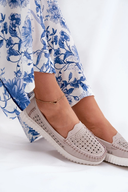 Skórzane Mokasyny Damskie Z Ażurowym Wzorem Vinceza 88028 Beżowe