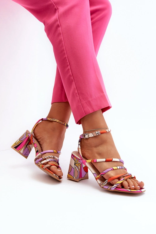 Wzorzyste Sandały Na Słupku Fioletowe Jenglla