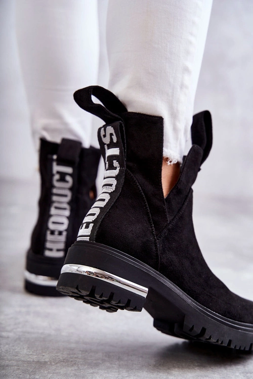 Zamszowe Botki Z Wycięciami Czarne Elvera