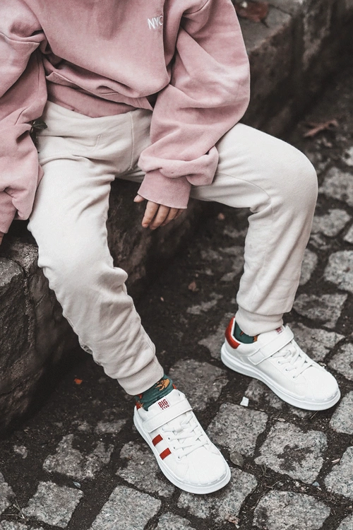 Sportowe Dziecięce Big Star Na Rzepy Białe GG374020