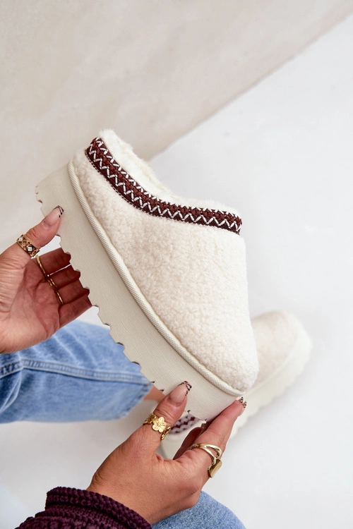 Śniegowce Kapcie Na Platformie Z Futerkiem Typu Baranek Jasnobeżowe Ovirissa