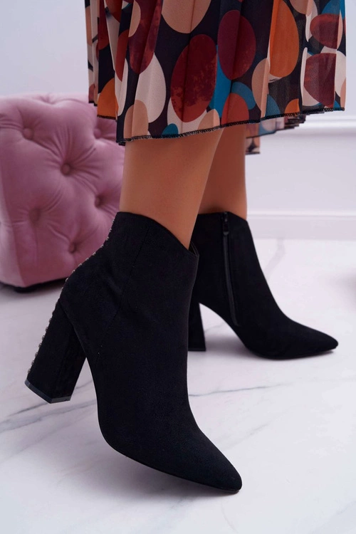 Botki Damskie Na Obcasie Z Nitami W Szpic RB23P Czarne Snack