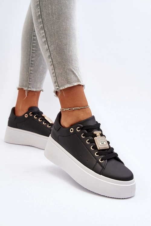 Sneakersy Damskie Z Ozdobą Czarne Celedria