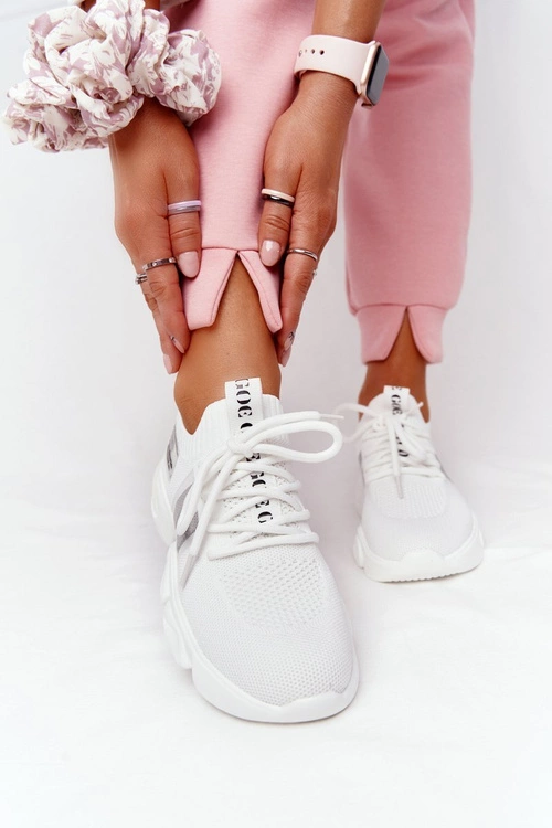 Damskie Sportowe Buty GOE HH2N4016 Białe