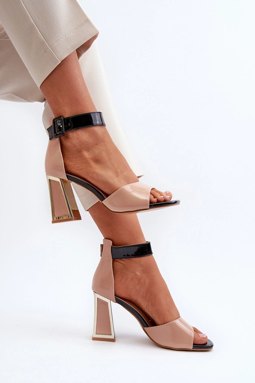 Lakierowane Sandały Na Słupku Beżowe Adrianu