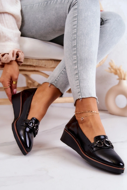 Lakierowane Skórzane Półbuty Na Koturnie Czarne Melodie