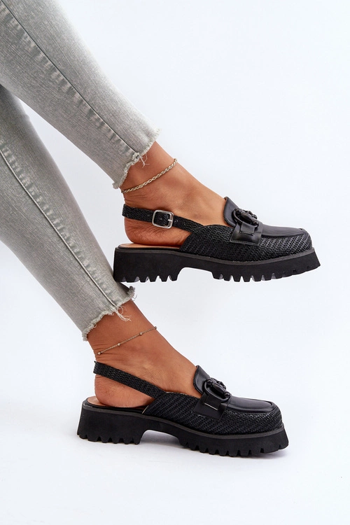 Sandały Damskie Na Płaskim Obcasie Z Ozdobą Czarne D&A MR38-656