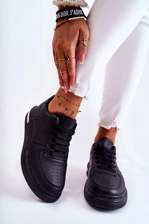 Klasyczne Skórzane Buty Sportowe Czarne Jennys