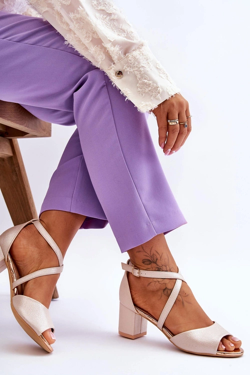 Damskie Skórzane Sandałki Na Niskim Obcasie Złote Quinn