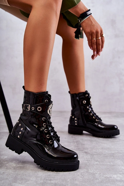 Lakierowane Damskie Botki Z Ćwiekami Czarne Leticia