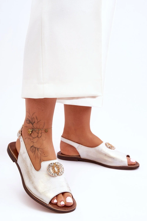 Skórzane Płaskie Sandały Z Ozdobą Nicole 2744/004 Biało-Złote