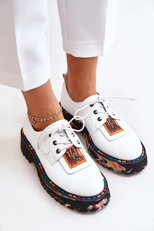 Skórzane Półbuty Damskie Sznurowane Artiker 55C0500 Białe