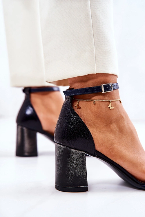 Skórzane Sandałki Na Słupku Czarno-Granatowe Lorene