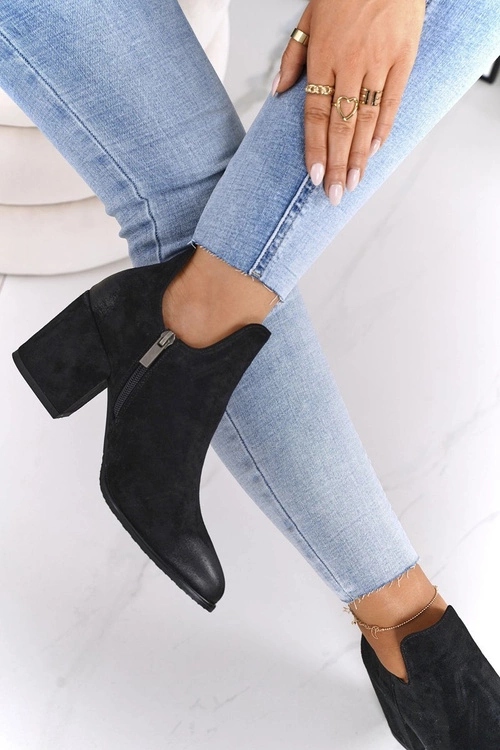 Botki Z Wycięciami Na Słupku Vinceza 21-10558 Czarne