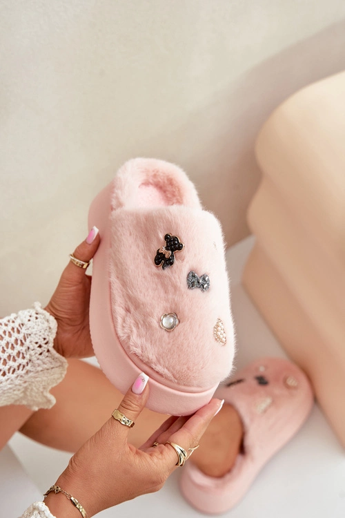 Futrzane Kapcie Damskie Na Grubej Podeszwie Z Przypinkami Różowe Zintoria