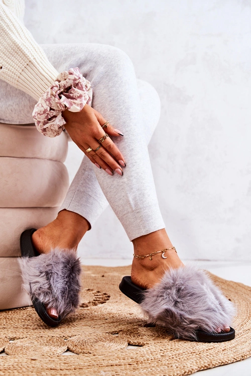 Klapki Z Futerkiem Gumowe Szare Pollie