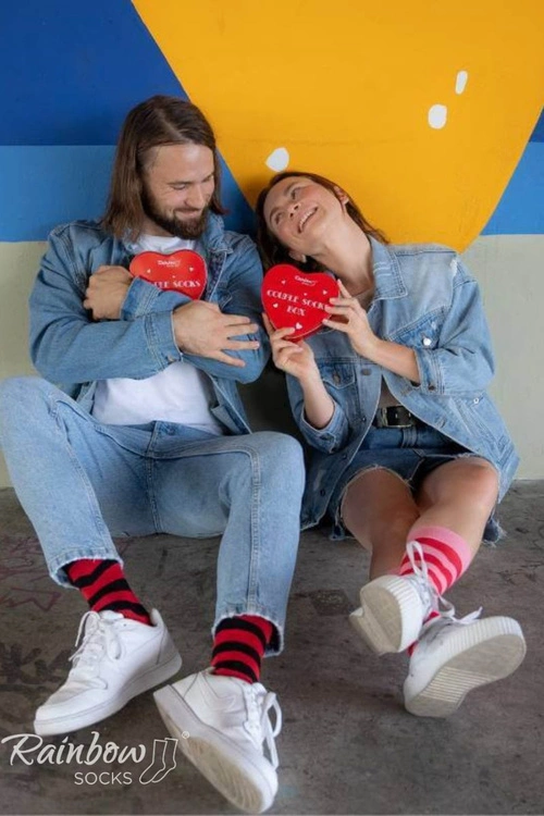 Skarpety COUPLE BOX 2 Pary Pudełko Serce Rainbow Socks