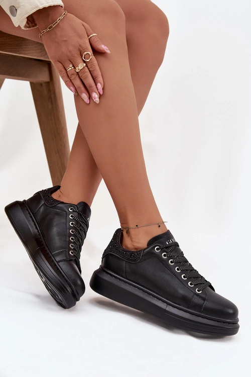 Sneakersy Damskie Z Naturalnej Skóry GOE OO2N4004 Czarne