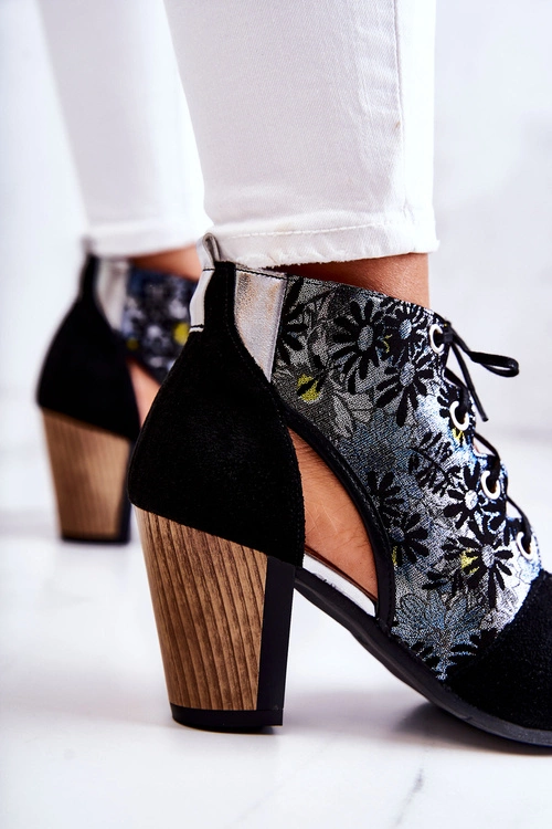 Botki Damskie Na Słupku Skórzane Maciejka Wiosenne 03938-01 Czarne