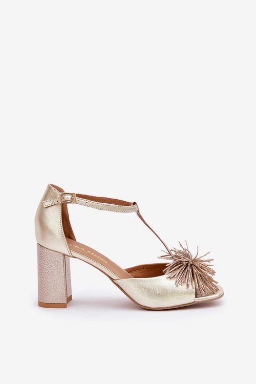 Sandały Skórzane Na Słupku Z Ozdobą Laura Messi 2758 Złote