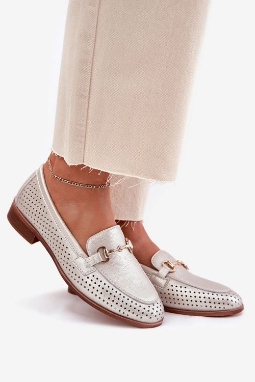 Skórzane Mokasyny Damskie Z Ozdobą Na Płaskim Obcasie S.Barski LR51-594 Srebrne