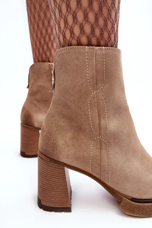 Zamszowe Botki Damskie Na Słupku Beżowe Lemar Remilda