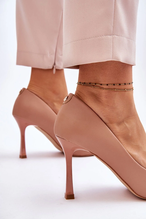 Skórzane Klasyczne Szpilki Beżowe Kelsey