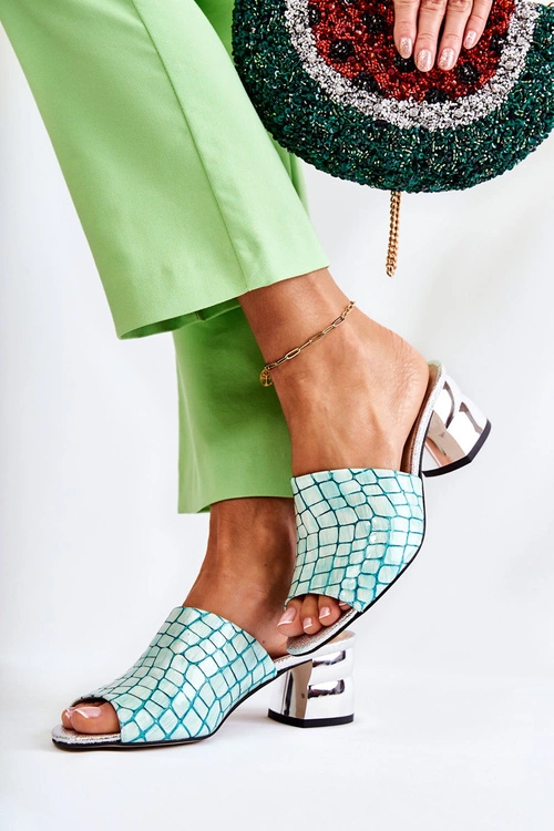 Skórzane Klapki Damskie Wzór Krokodyl Na Obcasie Jasnozielone Perry