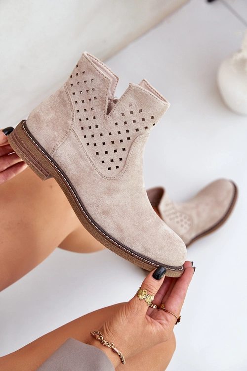 Botki Na Płaskim Obcasie Z Ażurową Cholewką Jasnobeżowe Elivaya