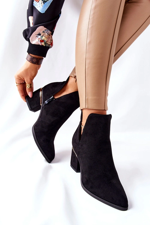 Damskie Zamszowe Botki Z Wycięciami Czarne Noel