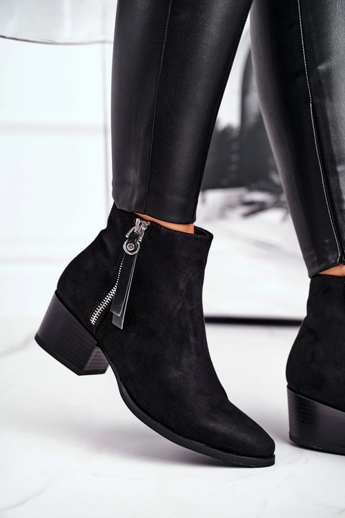 Damskie botki na obcasie ocieplane czarne Discretely