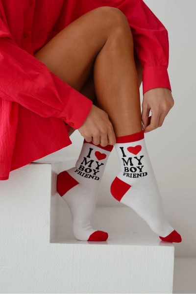 Skarpetki Damskie Z Napisem I LOVE MY BOYFRIEND Białe