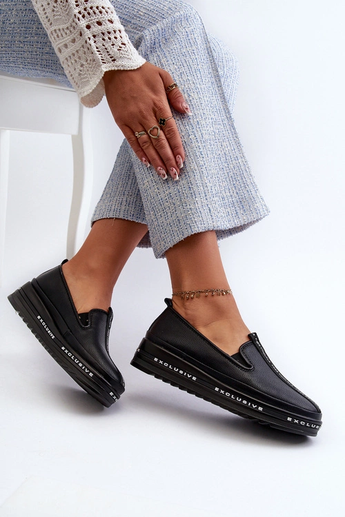 Skórzane Półbuty Damskie Na Platformie S.Barski LR260 Czarne