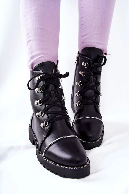 Klasyczne Skórzane Wiązane Botki Czarne Daiane