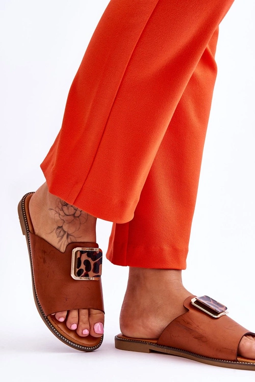 Damskie Klapki Z Ozdobnym Elementem Camel Leonia