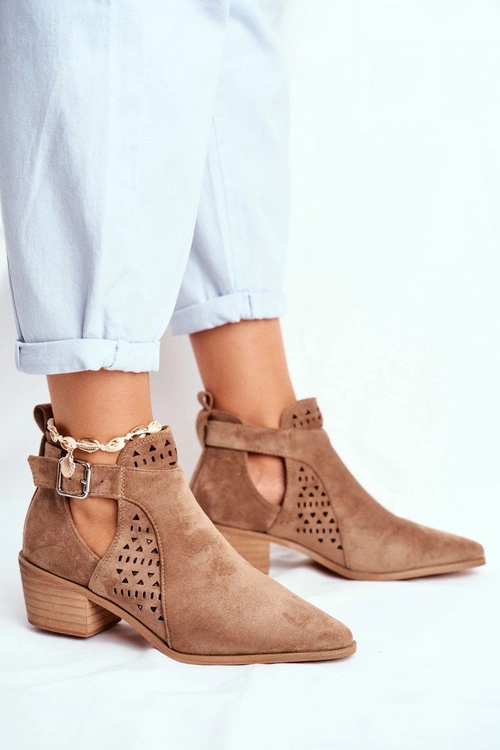 Zamszowe Botki Na Obcasie Z Klamrą Beżowe Esen