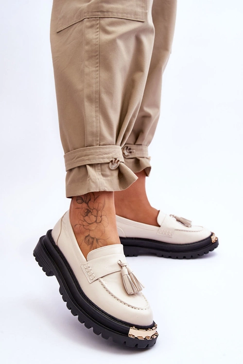 Klasyczne Półbuty Mokasyny Z Frędzlami Beżowe Lonisa