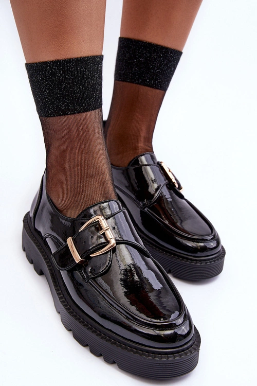 Lakierowane Półbuty Na Płaskim Obcasie Z Klamrą Czarne Meara