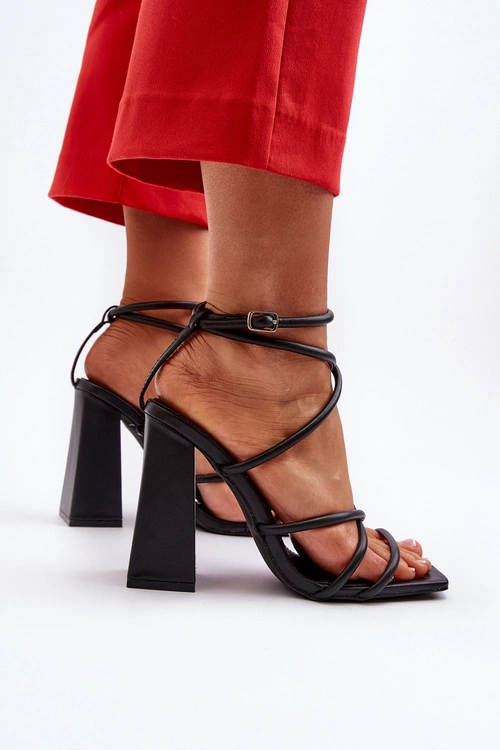 Modne Sandały Na Obcasie Czarne Josette