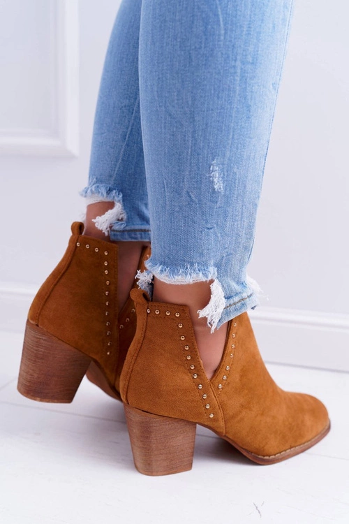 Botki Damskie Na Słupku Wsuwane z Wycięciami Camel ManiMani