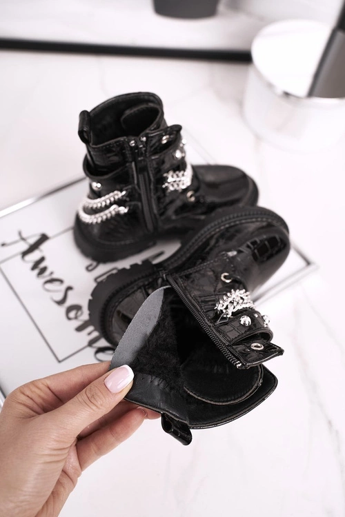 Dziecięce Botki Z Łańcuchem Ocieplone Futerkiem Lakierowane Czarne Dolly