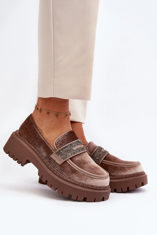 Damskie Welurowe Mokasyny Z Ozdobą Brązowe Wendreda