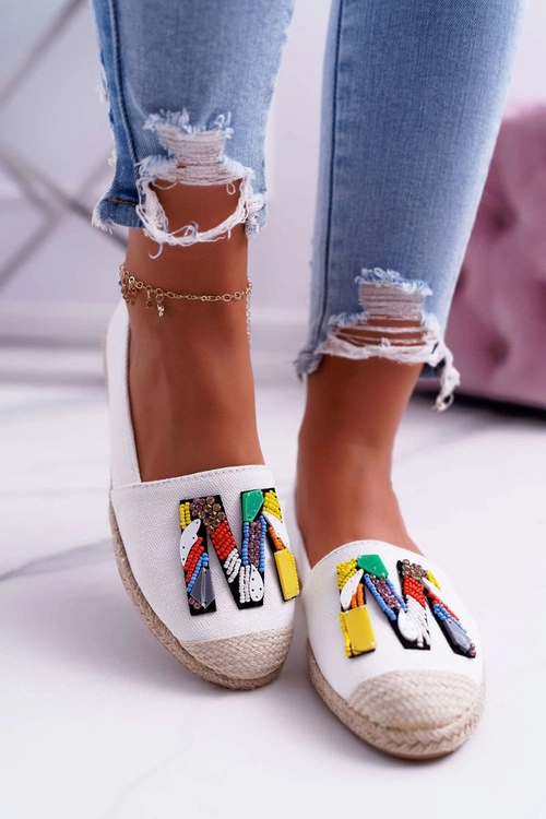Espadryle Damskie Białe z Naszywkami Meadia
