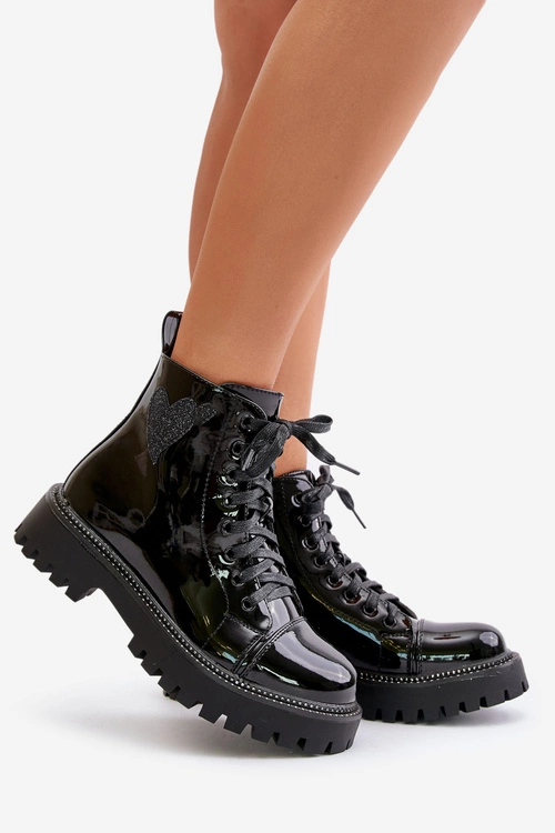 Lakierowane Botki Damskie Na Zamek Z Ozdobnym Sercem Czarne Obeena