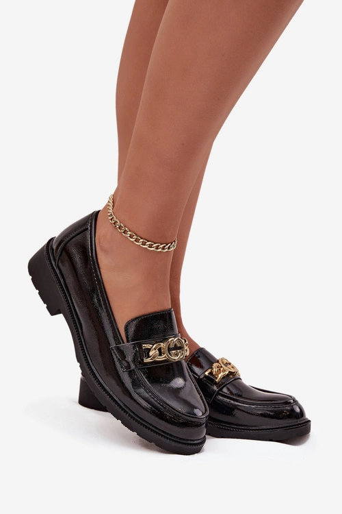 Lakierowane Mokasyny Damskie Ze Złotą Ozdobą S.Barski HY52-539 Czarne